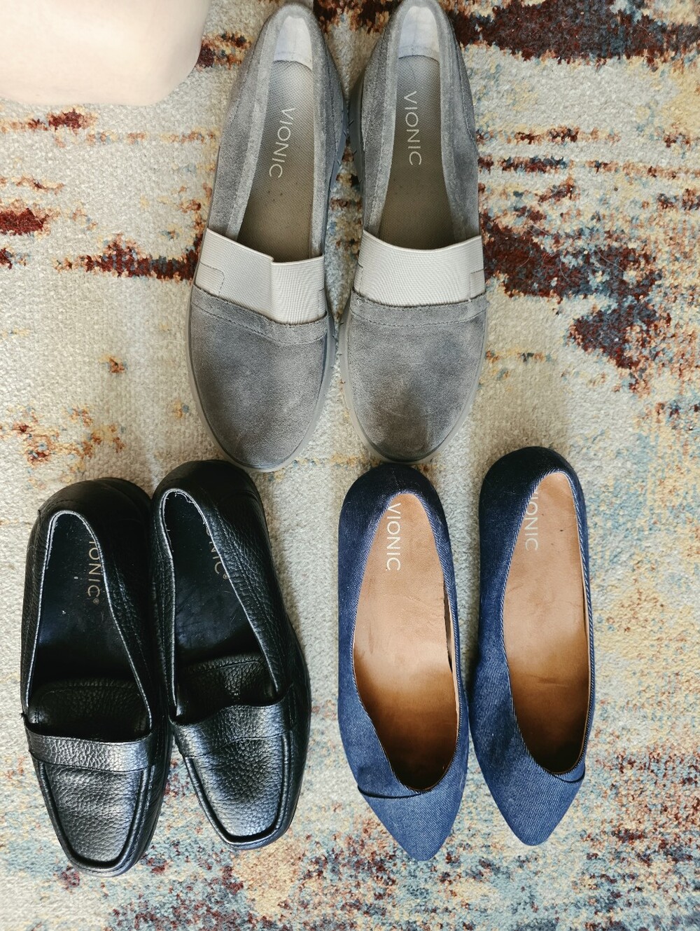 All Vionic Shoes. - Picture 2 of 3